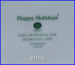 12 Vintage Nikko Happy Holidays Japan 10 3/4 Dinner Plates
