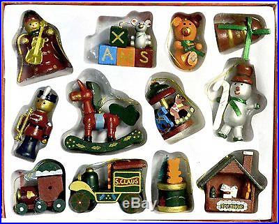 12 x TRADITIONAL WOODEN CHRISTMAS TREE DECORATIONS HAND CRAFTED & PAINTED