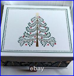 24 Days of Vintage Jewelry Advent Calendar Christmas Surprise Vendome Florenza
