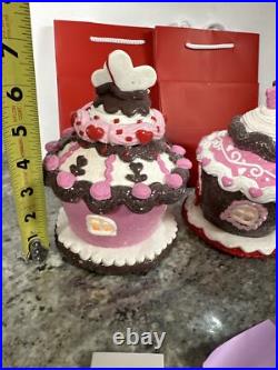 2 Heart Teddy Bear Love Rose Lighted GINGERBREAD CUPCAKE HOUSE Valerie Parr Hill