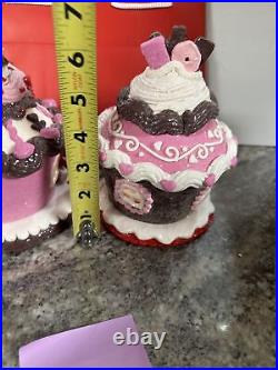 2 Heart Teddy Bear Love Rose Lighted GINGERBREAD CUPCAKE HOUSE Valerie Parr Hill