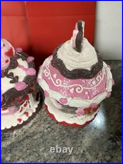 2 Heart Teddy Bear Love Rose Lighted GINGERBREAD CUPCAKE HOUSE Valerie Parr Hill