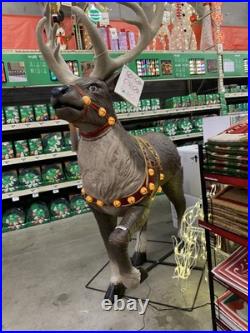 (2) Home Accents 8.5ft Giant Size LED Towering Reindeer Christmas Decor RARE