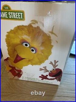 32 Christmas Holiday Sesame Street COOKIE MONSTER Pre-lit Yard Art In Box