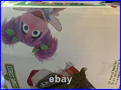 32 Christmas Holiday Sesame Street COOKIE MONSTER Pre-lit Yard Art In Box