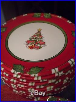58 PC. CHRISTOPHER RADKO LETTERS TO SANTA CHRISTMAS DISH COLLECTION