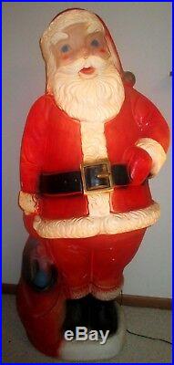 61 5′ Ft Feet Tall Large Plastic Santa Claus Christmas Lighted Yard Blow Mold