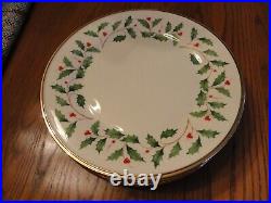 6 Lenox Holiday Dinner Plates Holly Berry Set Gold Trim 10.75 MINT! NEW