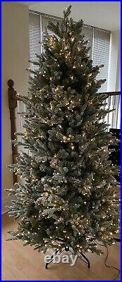 6ft Santas Best Deluxe Snow Kissed Pre-lit LED Christmas Tree