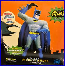 7′ Tall Morbid Enterprises Batman Inflatable Yard Decor