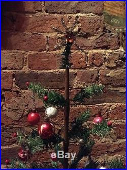 ANTIQUE VINTAGE 26 TALL GOOSE FEATHER CHRISTMAS TREE & 20 DECORATIONS