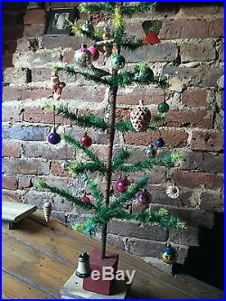 ANTIQUE VINTAGE 36 TALL GOOSE FEATHER CHRISTMAS TREE & 30 DECORATIONS