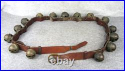 Antique Christmas 15 Graduated Brass Horse Winter Sleigh Bells w Leather Strap