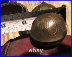 Antique Christmas 15 Graduated Brass Horse Winter Sleigh Bells w Leather Strap