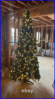 Artificial Christmas Tree, Pine cone decoration, 9 foot