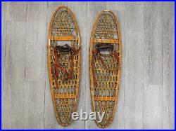 Authentic Vintage Pair of Used Snowshoes (47-90-G6200) 9UL1