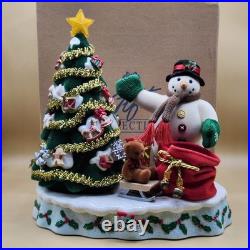 Avon A Wonderful Countdown to Christmas Jolly Snowman Advent Calendar Tree w BOX