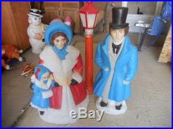 BLOWMOLD OUTDOOR 2 PCS. LIGHTED DICKENS CHRISTMAS CAROLERS LAWN DECOR HOLIDAY
