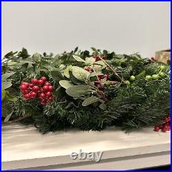 Balsam Hill Bay Laurel with Mixed Berries Christmas Wreath 30 4000239 prelit