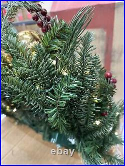 Balsam Hill Pine Peak 28 Wreath Open Box (Box damage/Broken Ornament) $199-Retu