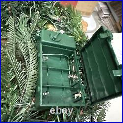 Balsam Hill Pine Peak 28 Wreath Open Box (Box damage/Broken Ornament) $199-Retu