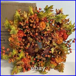 Balsam Hill Sunburst Mums 32 Wreath NEWithOpen box $199