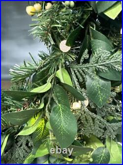 Balsam Hill White Berry Cypress Foliage 28 prelit Battery operated-LIGHT ISSUE