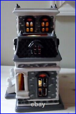 Bath & Body Works Halloween Haunted House Large Luminary (2014)