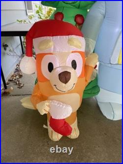 Bluey Heeler Family Holiday Inflatable Christmas Yard Decor 8'- Christmas Party
