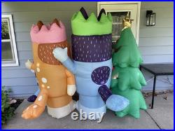Bluey Heeler Family Holiday Inflatable Christmas Yard Decor 8'- Christmas Party