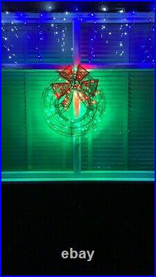 CGC 60cm Green & Red Bow Extra Large Pre lit LED Green Christmas Wreath Light