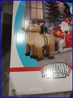 CHRISTMAS SANTA, SLEIGH & REINDEER Lights Up AIRBLOWN INFLATABLE YARD GEMMY 8FT
