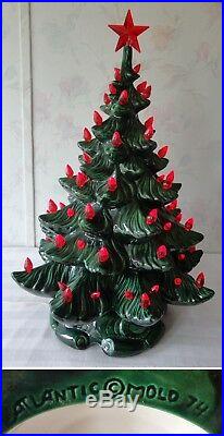 Ceramic Christmas Tree 1974 ATLANTIC MOLD 19 Red Ornaments AMAZING CONDITION