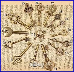 Christmas 14 Antique Vtg old Style Large Santa Claus Skeleton Keys Ornament Lot