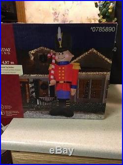 Christmas Airblown Inflatable 16 ft Toy Soldier Nutcracker Giant Colossal NIB