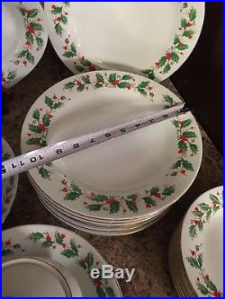 Christmas Dinner 8 People Dish China Pearl Set Noel Green Red Holly Berry 45 Pc