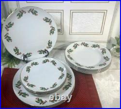 Christmas Holly Holiday Dishes Kashima All the Trimmings 12 Dinner pieces