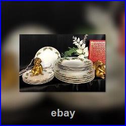 Christmas Holly Holiday Dishes Kashima All the Trimmings 12 Dinner pieces