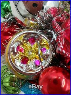 Christmas Shine Bonanza Vintage Style Ornament Wreath