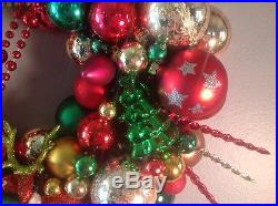 Christmas ornament wreath. Vintage MERRY CHRISTMAS