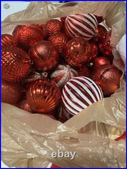 Christmas tree, Christmas ornaments, kids' toys, and related items