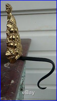 Colonial Williamsburg Brass Pineapple Stocking Hanger Virginia Metalcrafters