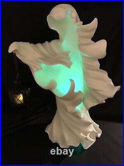 Cracker Barrel Halloween Genuine Authentic 18 Phantom Ghost Wrath With Lantern