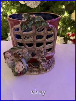 Craftsmanship The style suggests a sentimental, collectible holiday decoration Craftsmanship The style suggests a sentimental, collectible holiday decoration