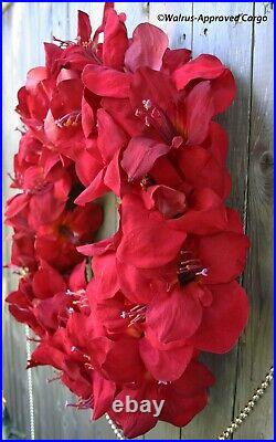 Crate & Barrel Red Amaryllis Wreath -nwt- Hang Some Cheerful Décor For Noel