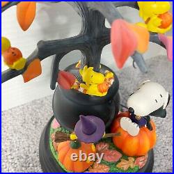 Danbury Mint Porcelain Snoopy's Trick Or Treat Tree Halloween Retired RARE