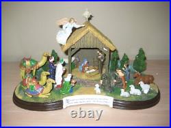 Danbury Mint The Nativity Light Up Nativity Scene NEW (opened box)
