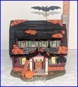 Dept 56 Snow Village The Vampire House Lighted Building 2026 Halloween #6018351