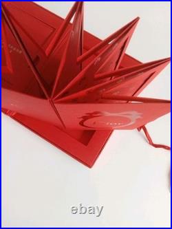 Dior Decorative Lantern & Set Of 8 Red Envelopes