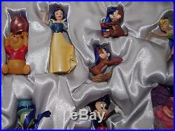 Disney Classics Ornament 30th Anniversary Limited Edition Snow White Tink cat